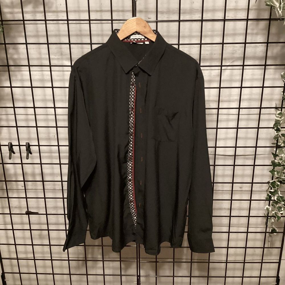 Four Way Stretch Button-Up Shirt G59